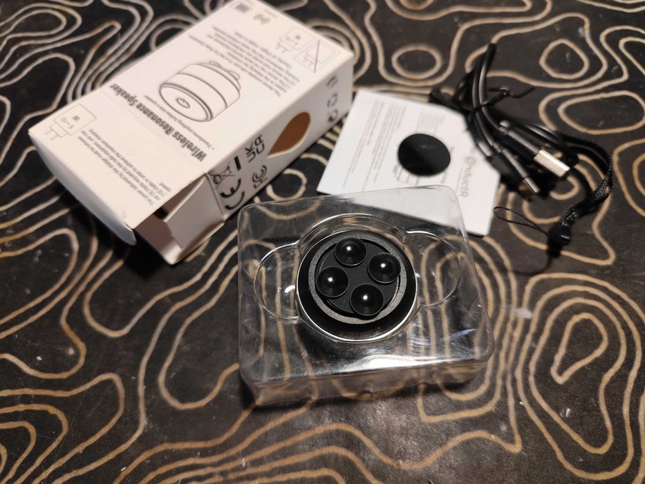Boxa Wireless Resonance Speaker cu ventuza