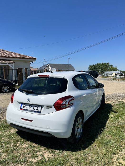 Peugeot 208 E-HDI 1.6 diesel