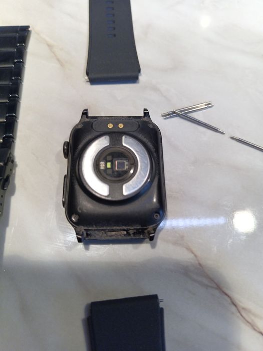 Продавам Смартчасовник