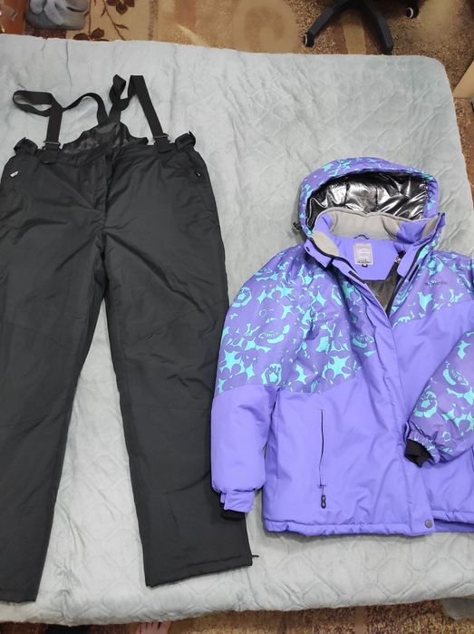 Продам лыжный костюм