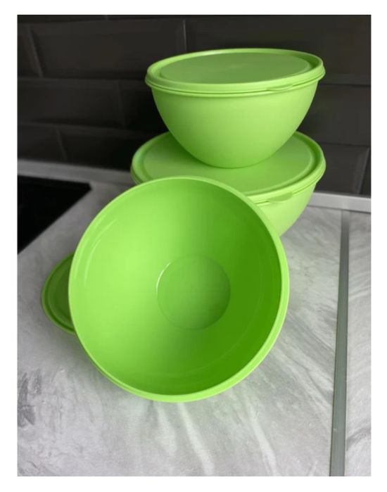 Продам набор мисок    2500  тг.