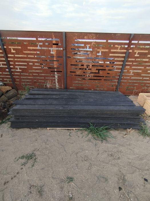 Terasă cu acoperiș retractabil