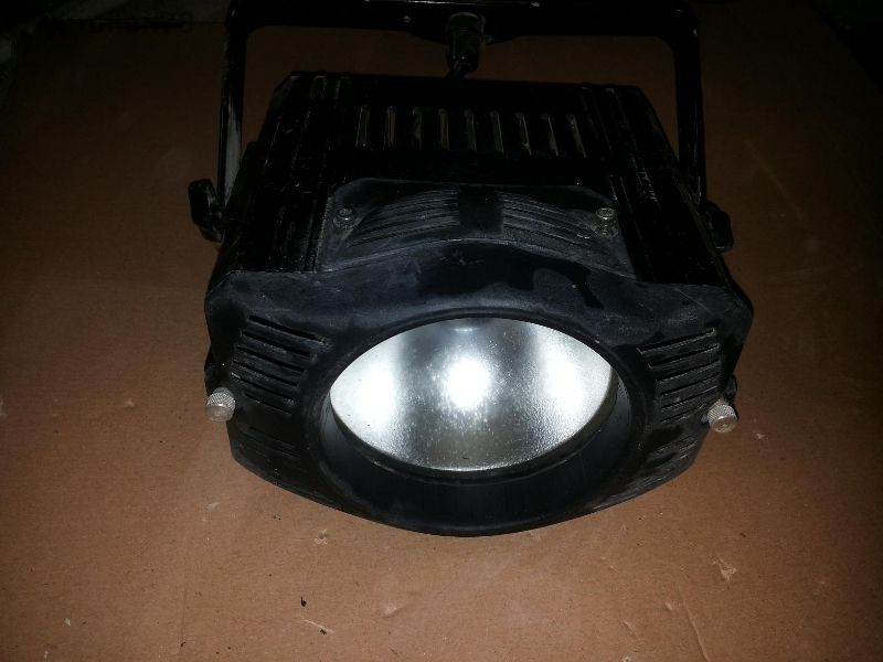 Осветителни тела лампи за вграждане/ключове за лампи