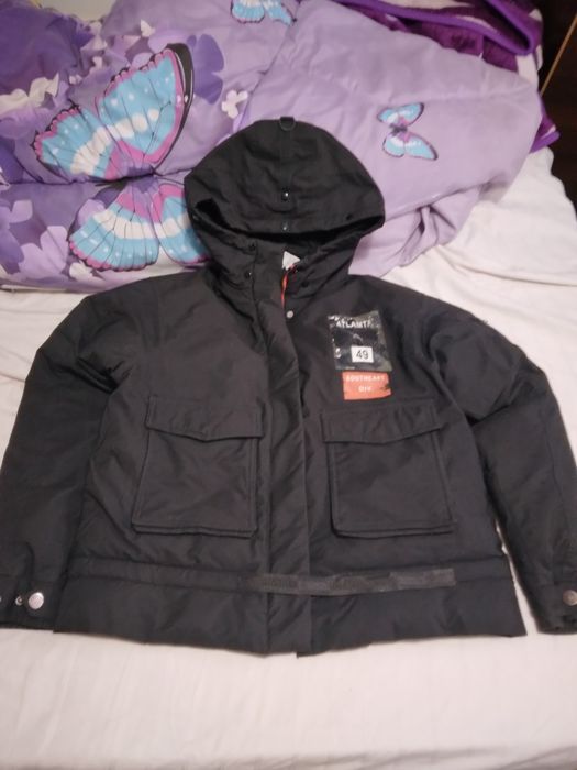 Geaca ieftin la 80 de lei