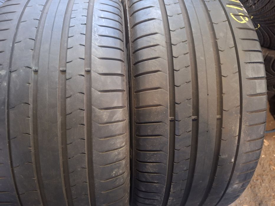 Anvelope Pireli 255/35/19[spate] și 225/40/19 [față]
