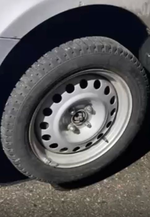 Шины зимние с штампом диском r16