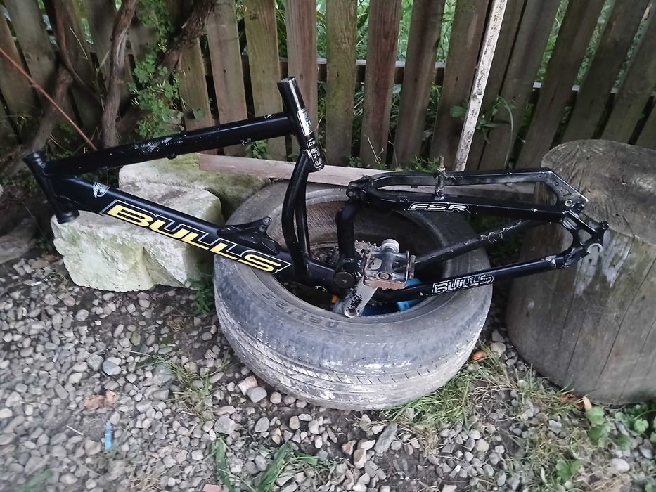 Cadru bicicleta bulls