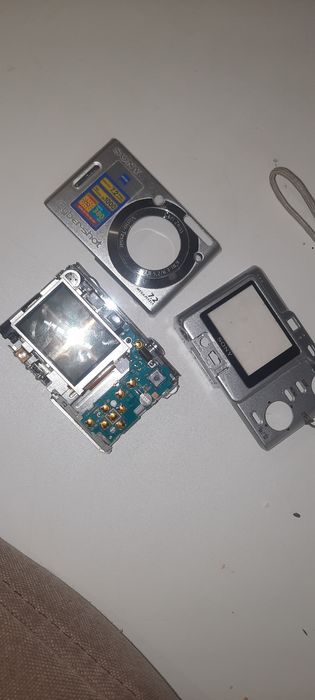 Продам,фотоаппарат Sony.