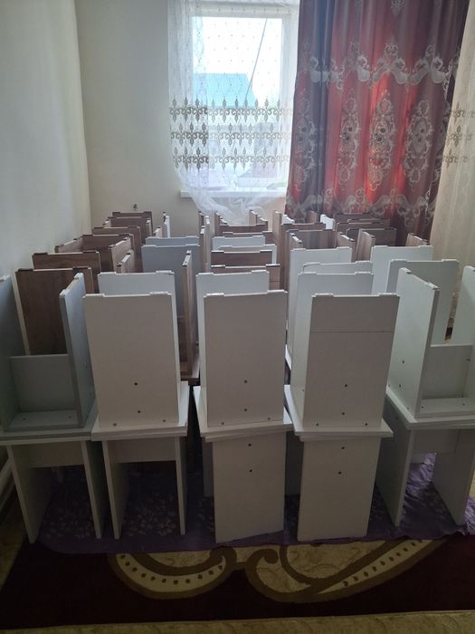 Кухонные табуретки