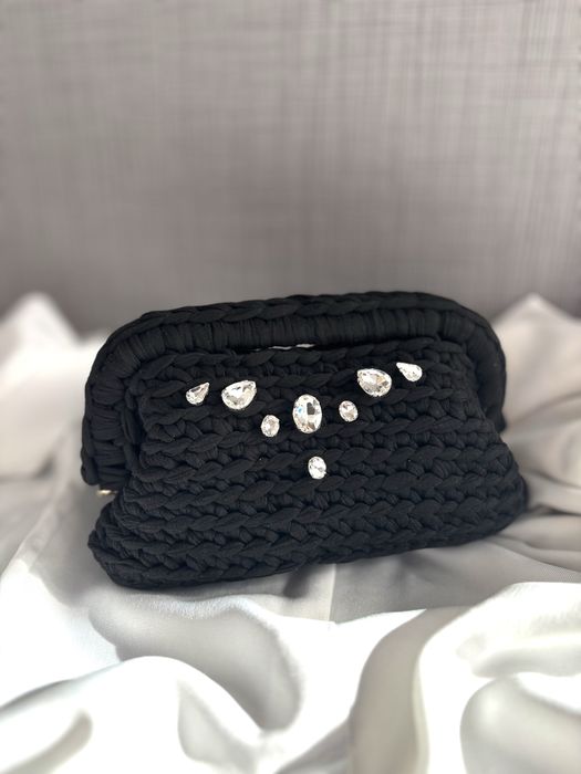 Ръчно изплетени клъчове/чанти