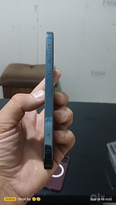 iPhone 12 pro sotiladi