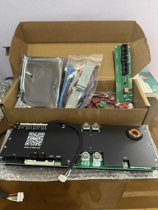 BMS JK PB2A16S20P V19 2A Echilibrare 200Ah Nominal 350Ah Max cu Display Touch V19 4.3"