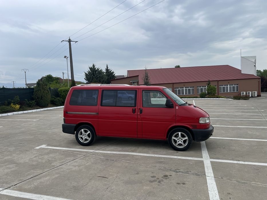Vând VW Caravell