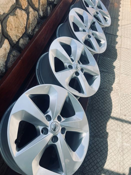 Djanti 17 5x114.3 Nissan Джанти 17 5х114.3 Нисан Оригинални