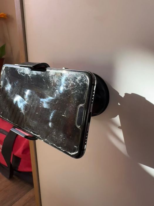 Стойка за телефон