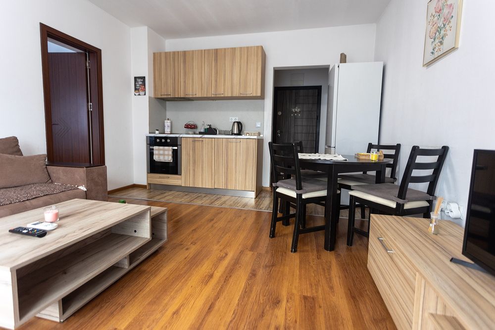 Karastoyanovi's apartment - Студентски град