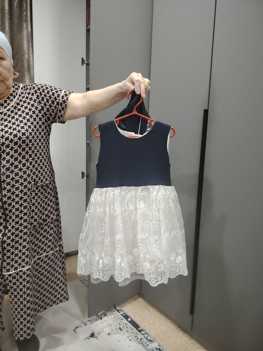 Продам платья для девочки