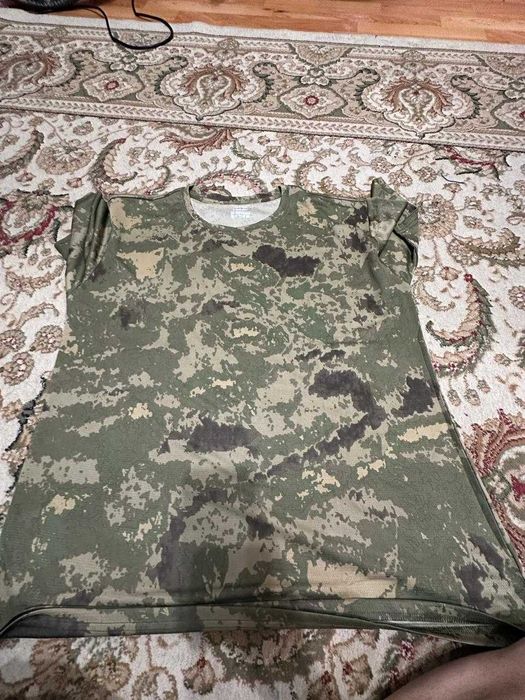 Футболки, размер XL. 100% polyester.