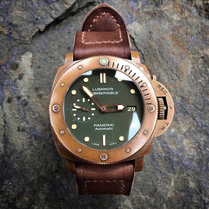panerai submersible бронз / зелен