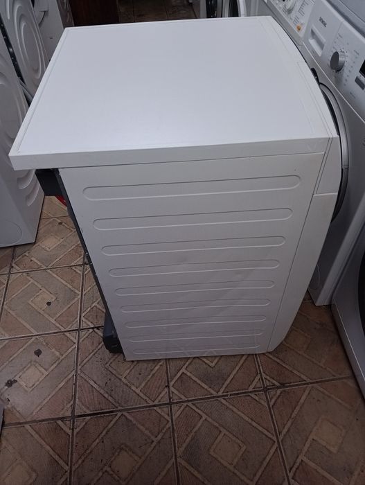 Сушилня с термопомпа Аег Aeg Series 8000 А+++  9кг. 2 години гаранция!