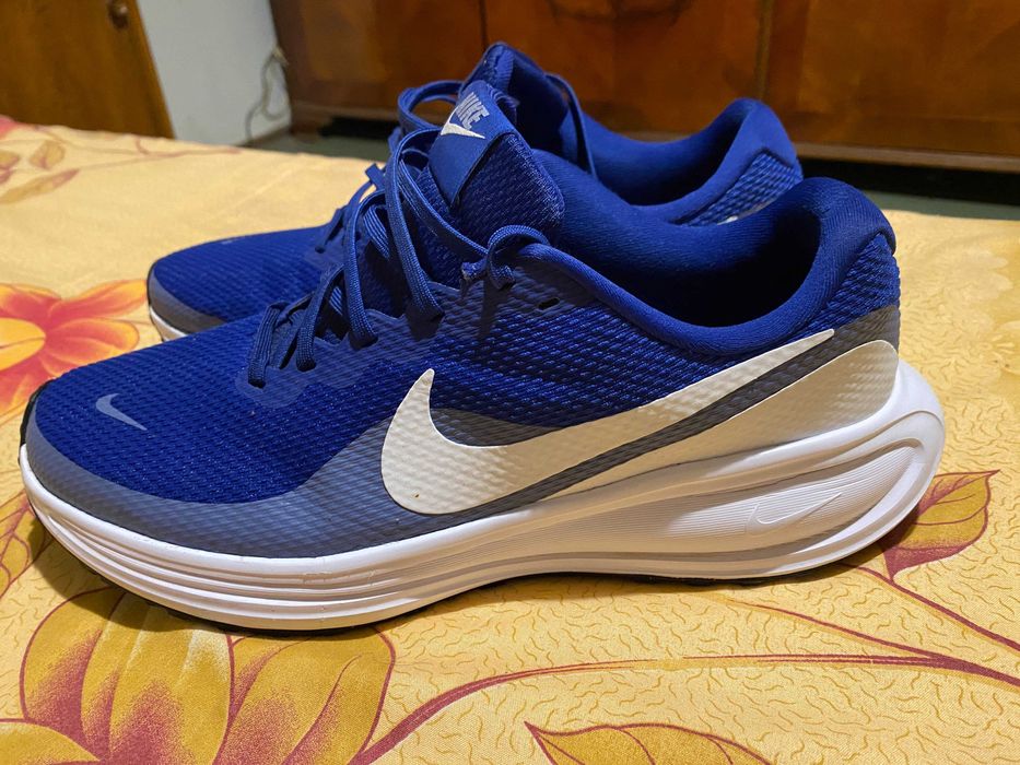 Adidasi Nike Revolution 8 nr 44