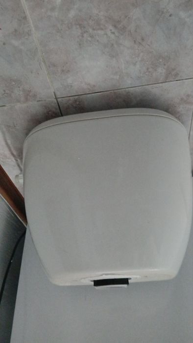 Унитазға арналған бачок