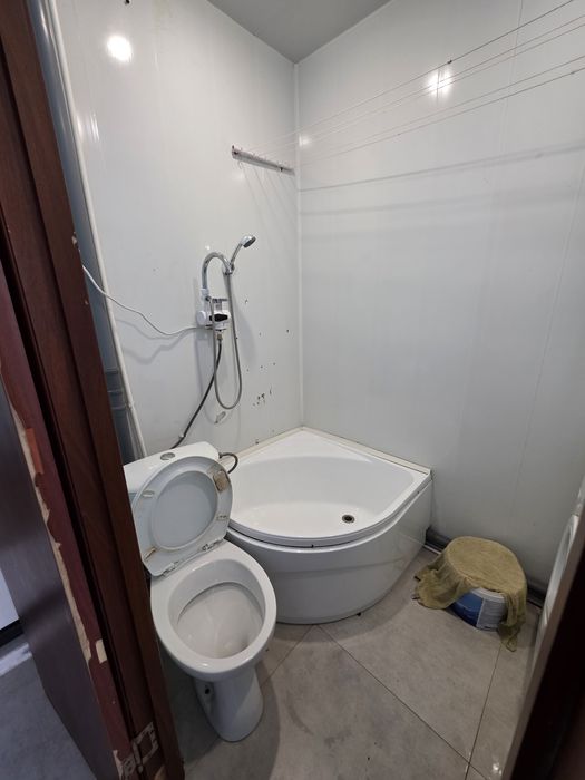 Продам в общежитии 1 комнатную кв