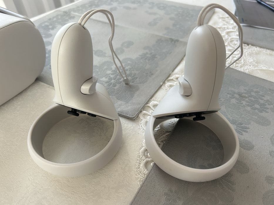 Set ochelari VR Meta Quest 3  folosit de maxim 5 ori