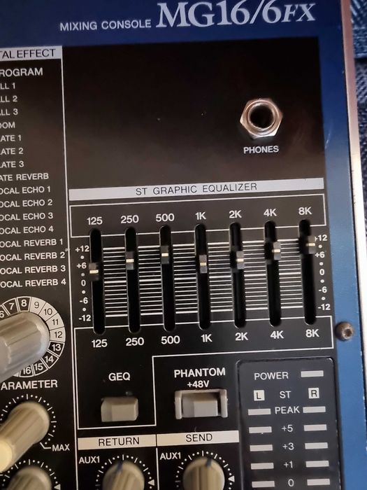 Mixer Studio Yamaha MG16/16FX