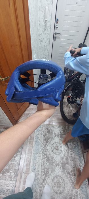 Продам защитный шлем для каратэ