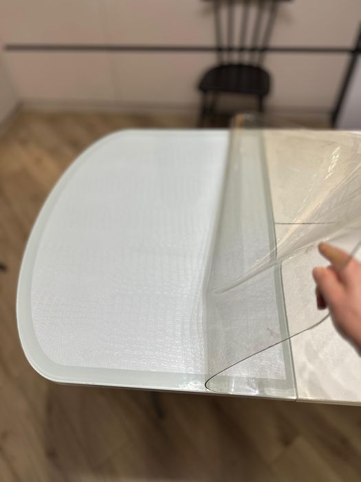 Продам стол кухонный