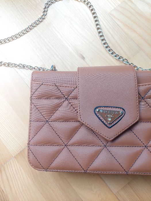 Geantă Prada cafenie