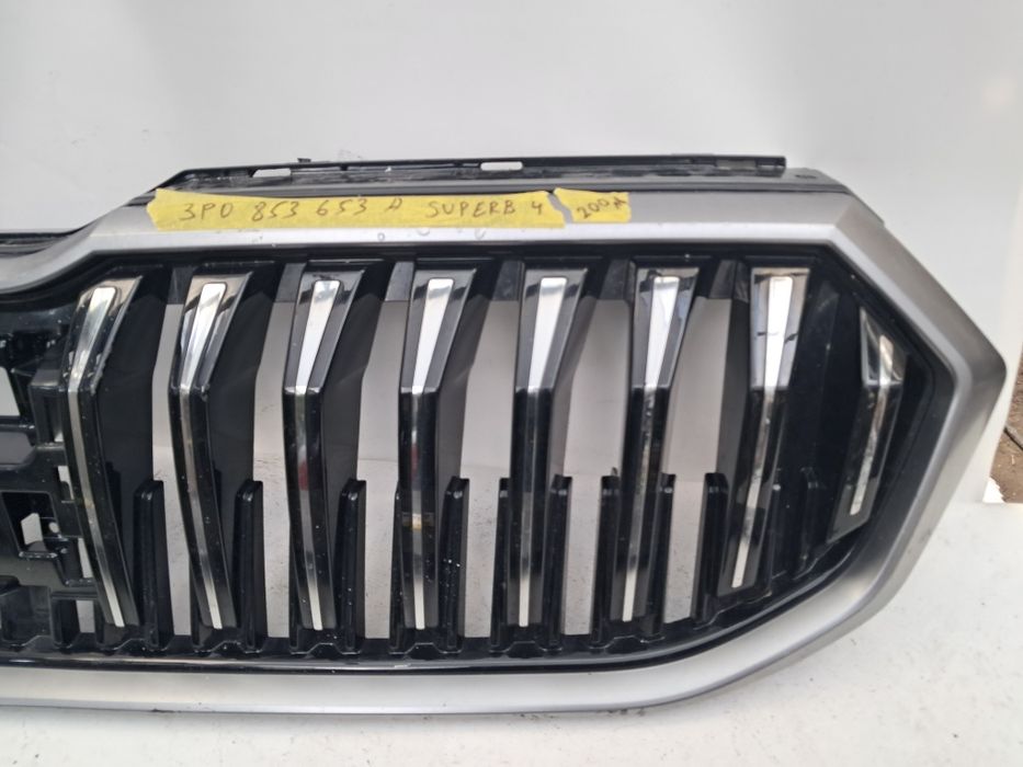 Грил решетка Skoda Superb 4 Skoda Superb 3