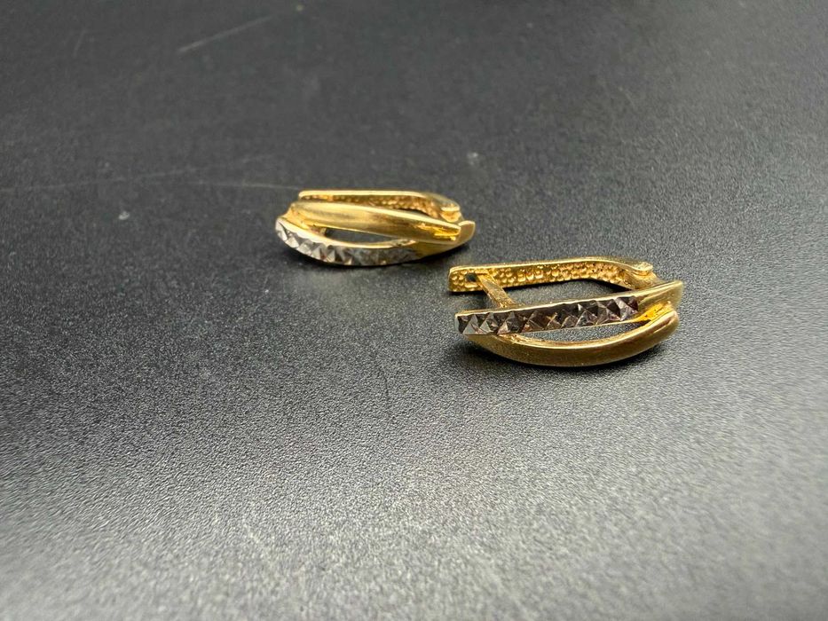 Dracula Amanet: Cercei de Aur: 2.58gr/14k.