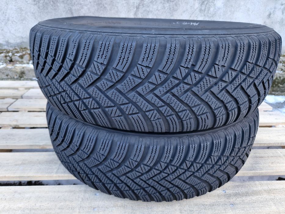 2anvelope iarna 215 70 16 Hankook 2023