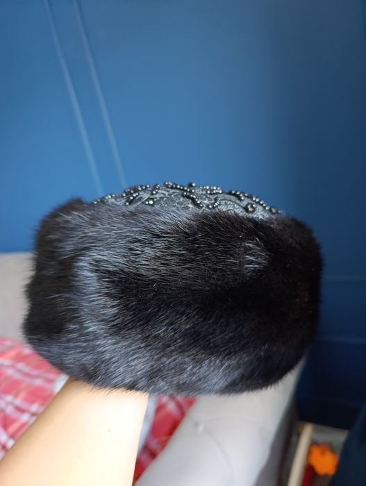 Продам норковую шапку