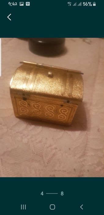 Серебро ...янтарь.