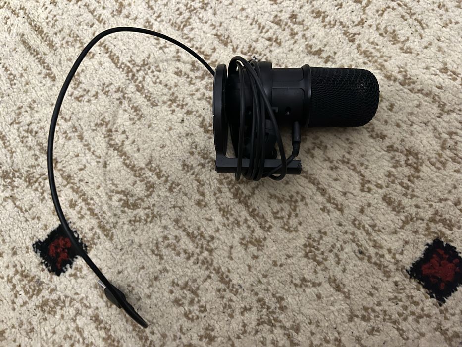 Vand Microfon HyperX Solo Cast