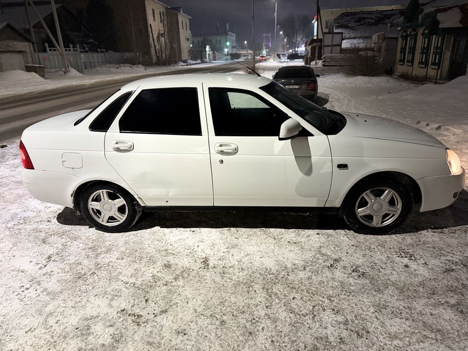 Продам приору 2013 года