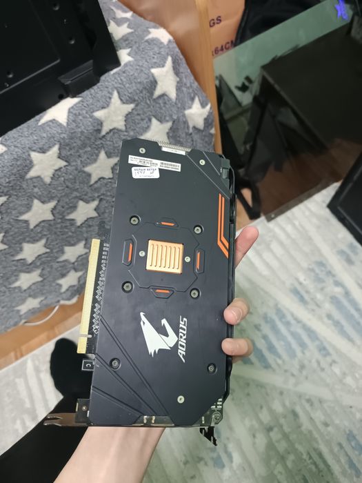 Продам видеокарты