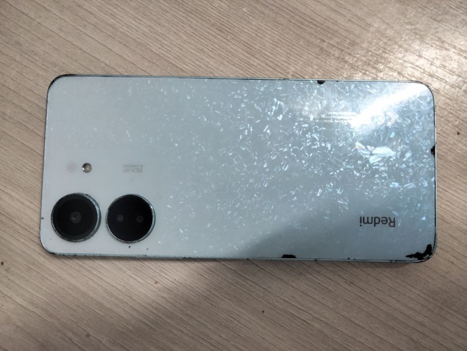 Телефон сатылады