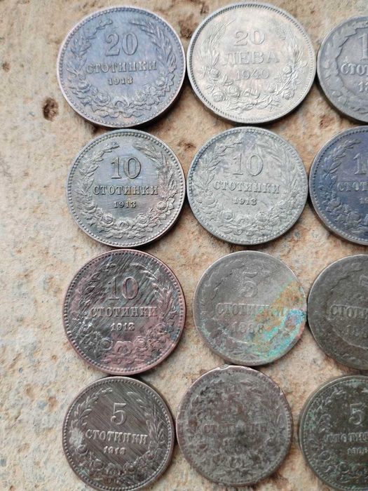 Стари български монети