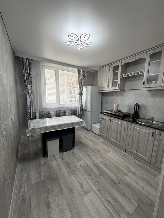 Продам квартиру в 72-м квартале
