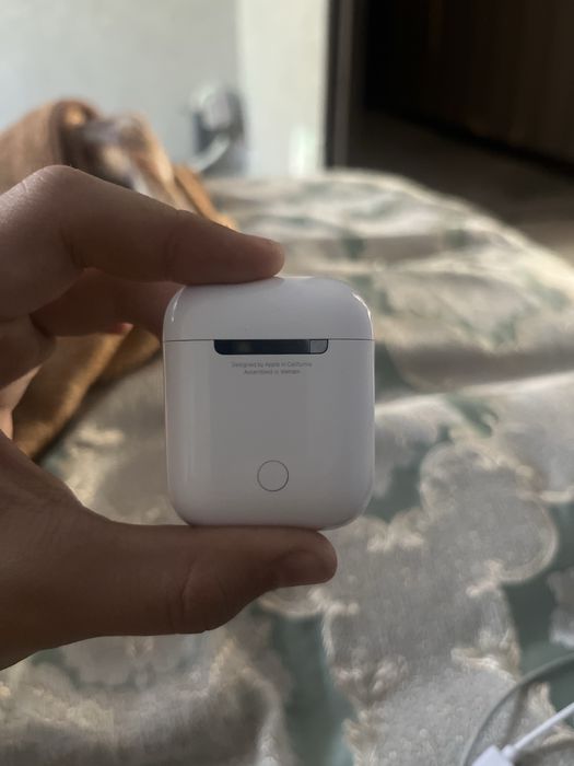 Airpods лишь 1 2 ую потерял