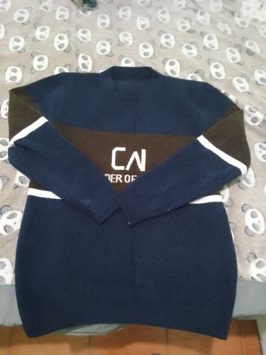 Джемпер новый продам