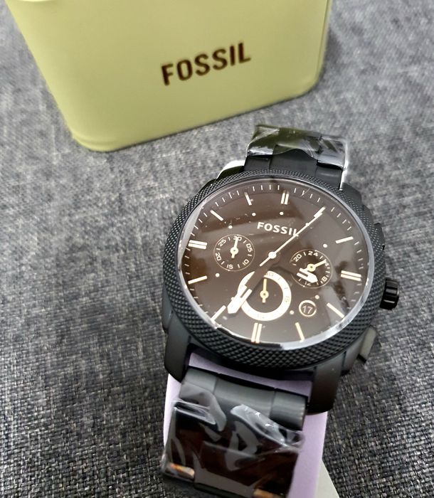 Fossil - elegant și modern