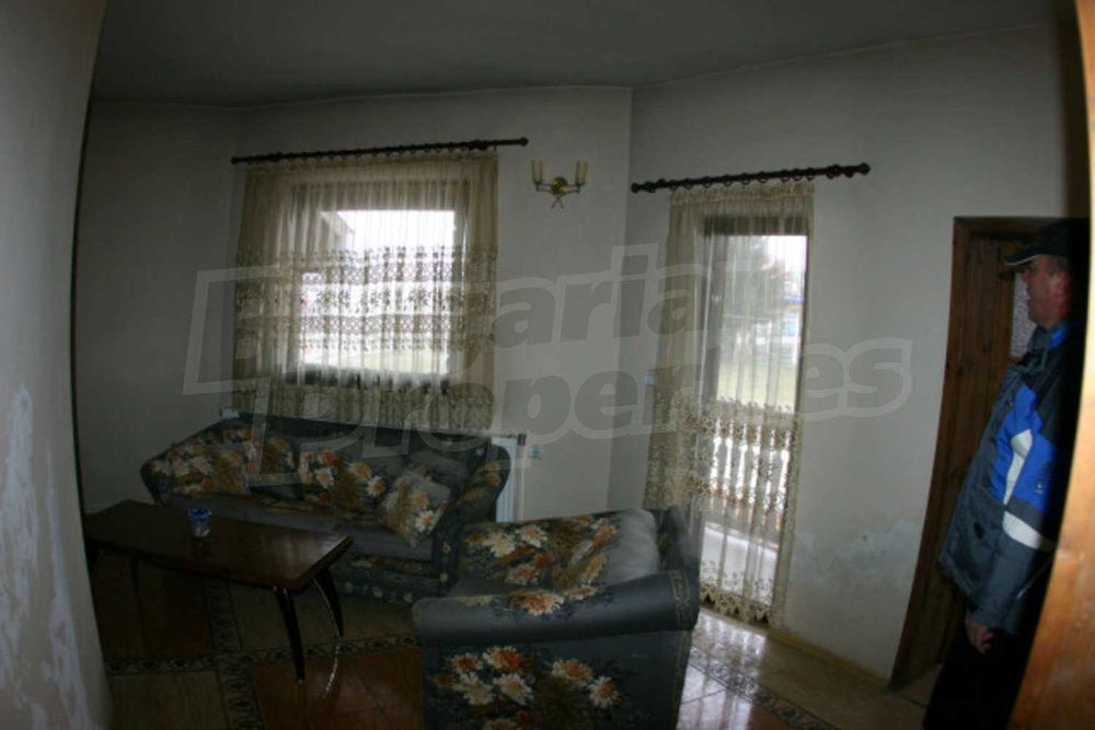 Дава се под наем Заведение в Банско - 500 кв.м за 1250 € - Снимка #17