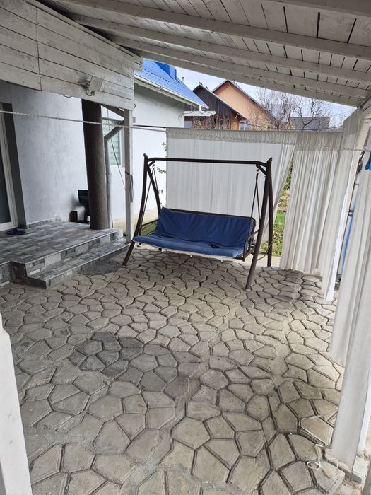 Casa cu curte chirie