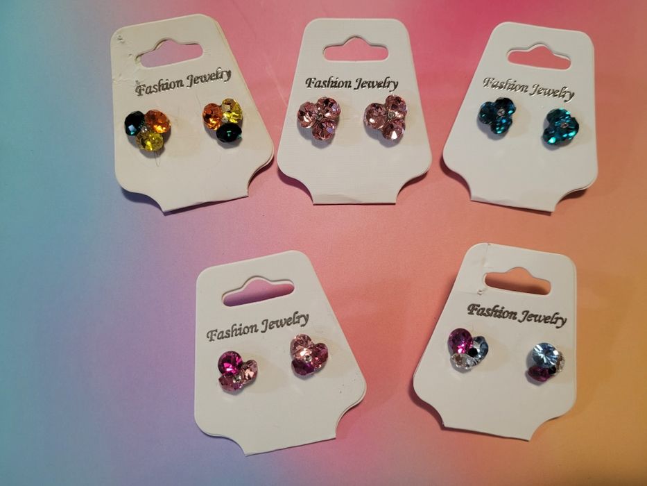 Set 5 perechi de cercei