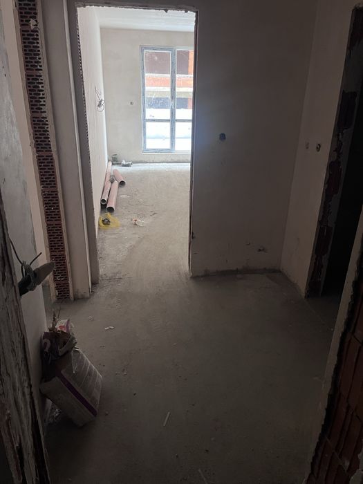 Продава се Двустаен апартамент в Кърджали, Възрожденци - 70 кв.м за 1429 €/кв.м - Снимка #2